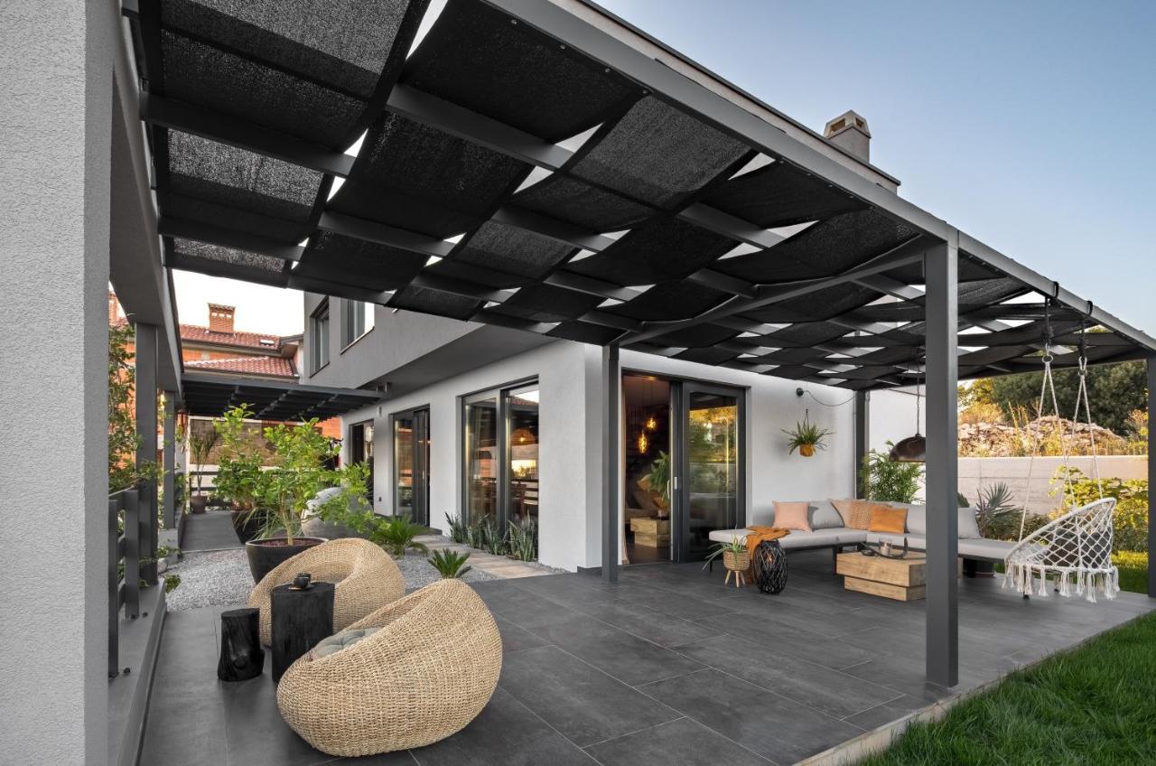 Villa Merapi Sveti Lovreč Pazenatički Extérieur photo